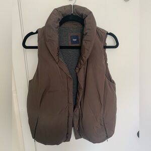 Gap Puffer Vest - Green/Brown XS